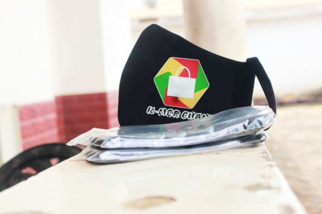  Safety Masks/ Masques de protection personnalisées