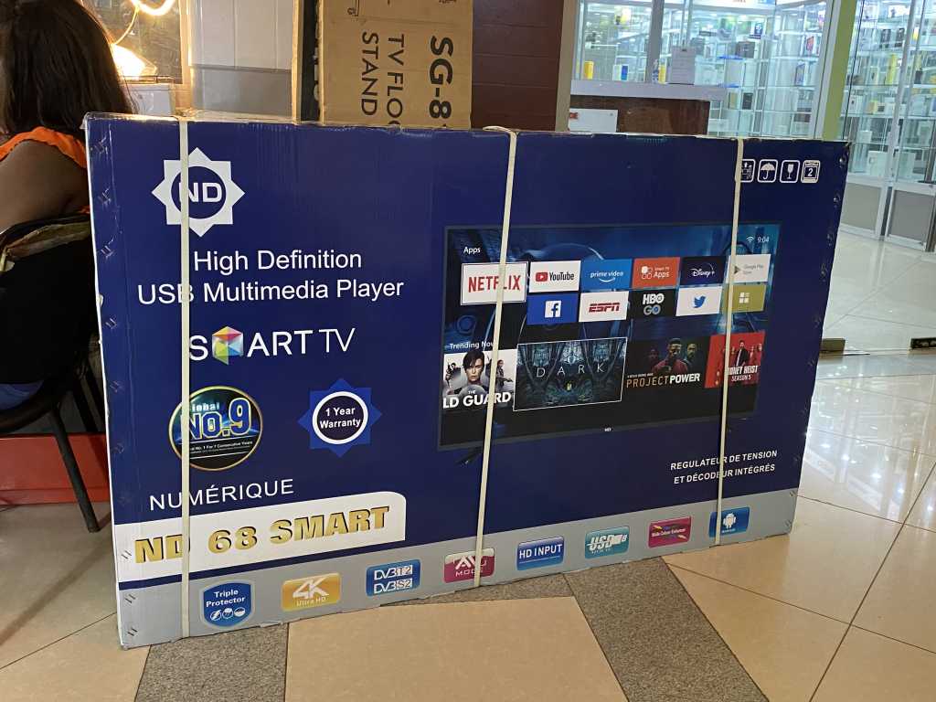  Écran ND 68pouce smart 400.000fcfa 