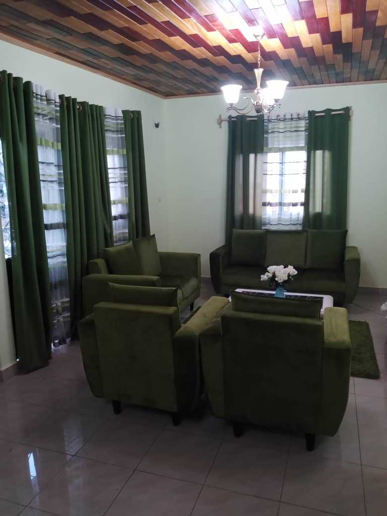 Studio Meublé