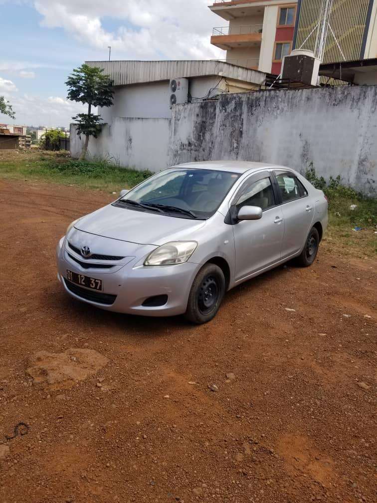  Yaris berline 