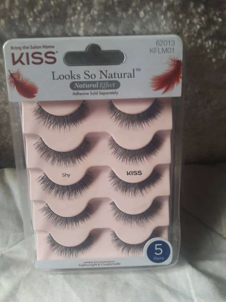  Faux Cils