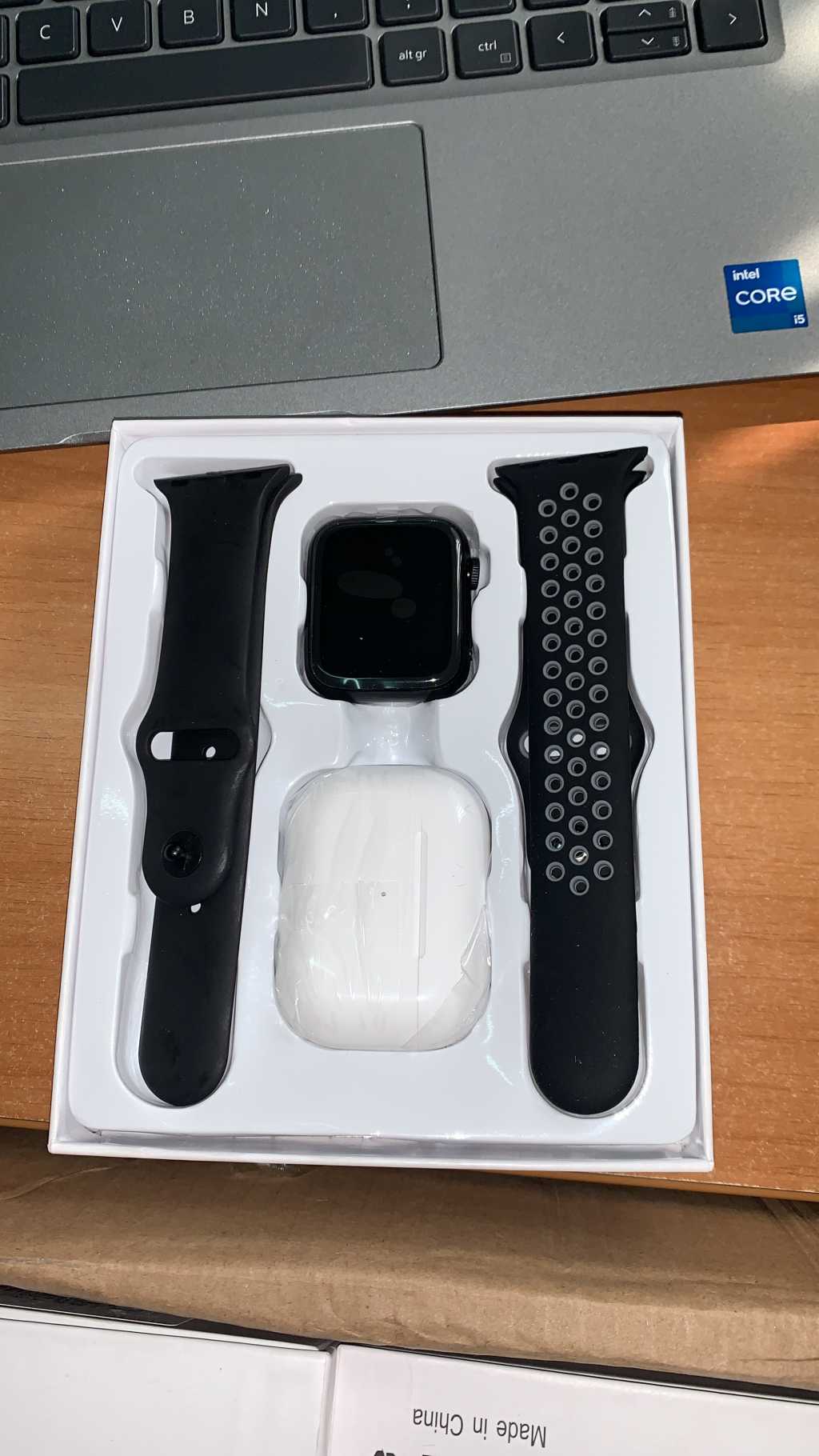 Montres connectées + AirPod 