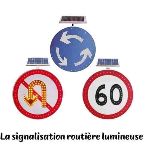  Des panneaux de signalisation lumineux solaires