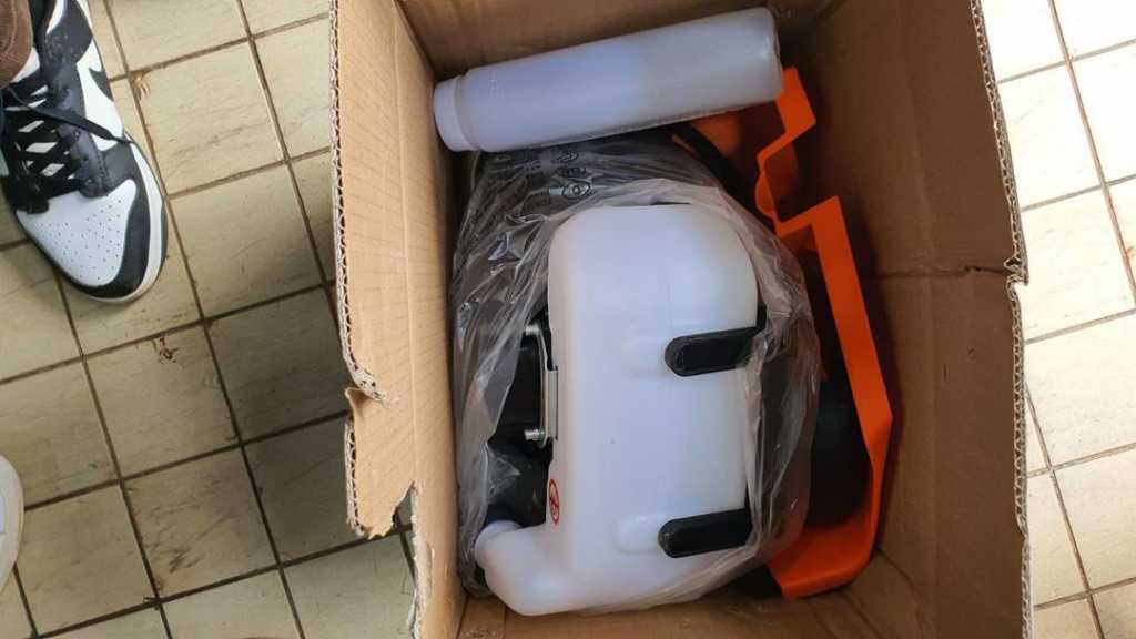  Débroussailleuse thermique 